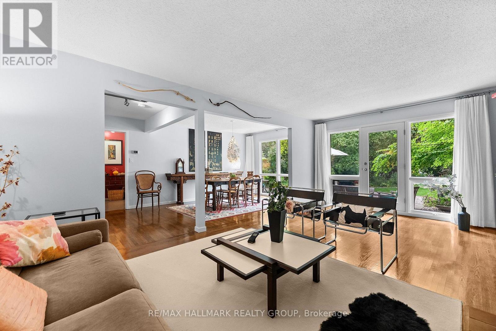 14 Sandwell Crescent, Ottawa, ON