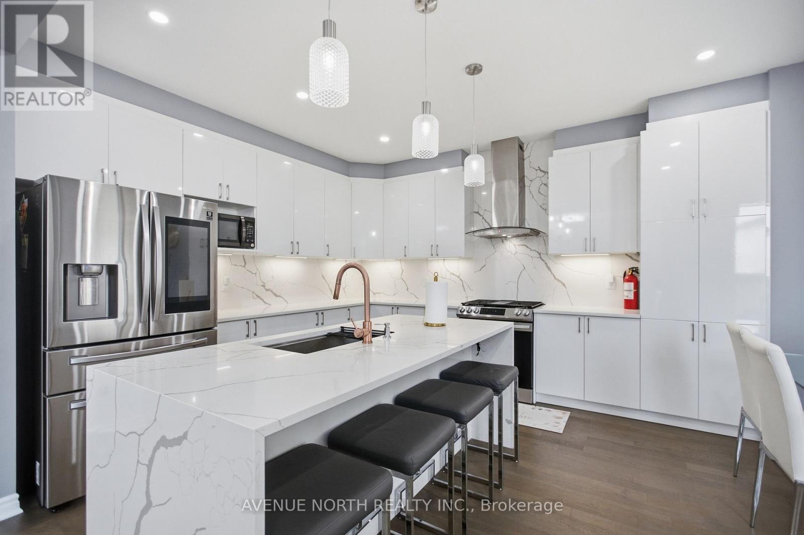 834 Regulus Ridge, Ottawa, ON