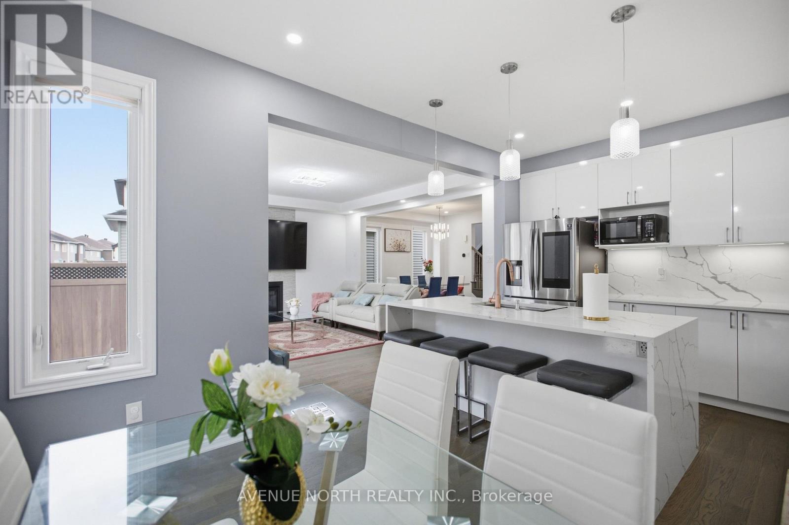 834 Regulus Ridge, Ottawa, ON
