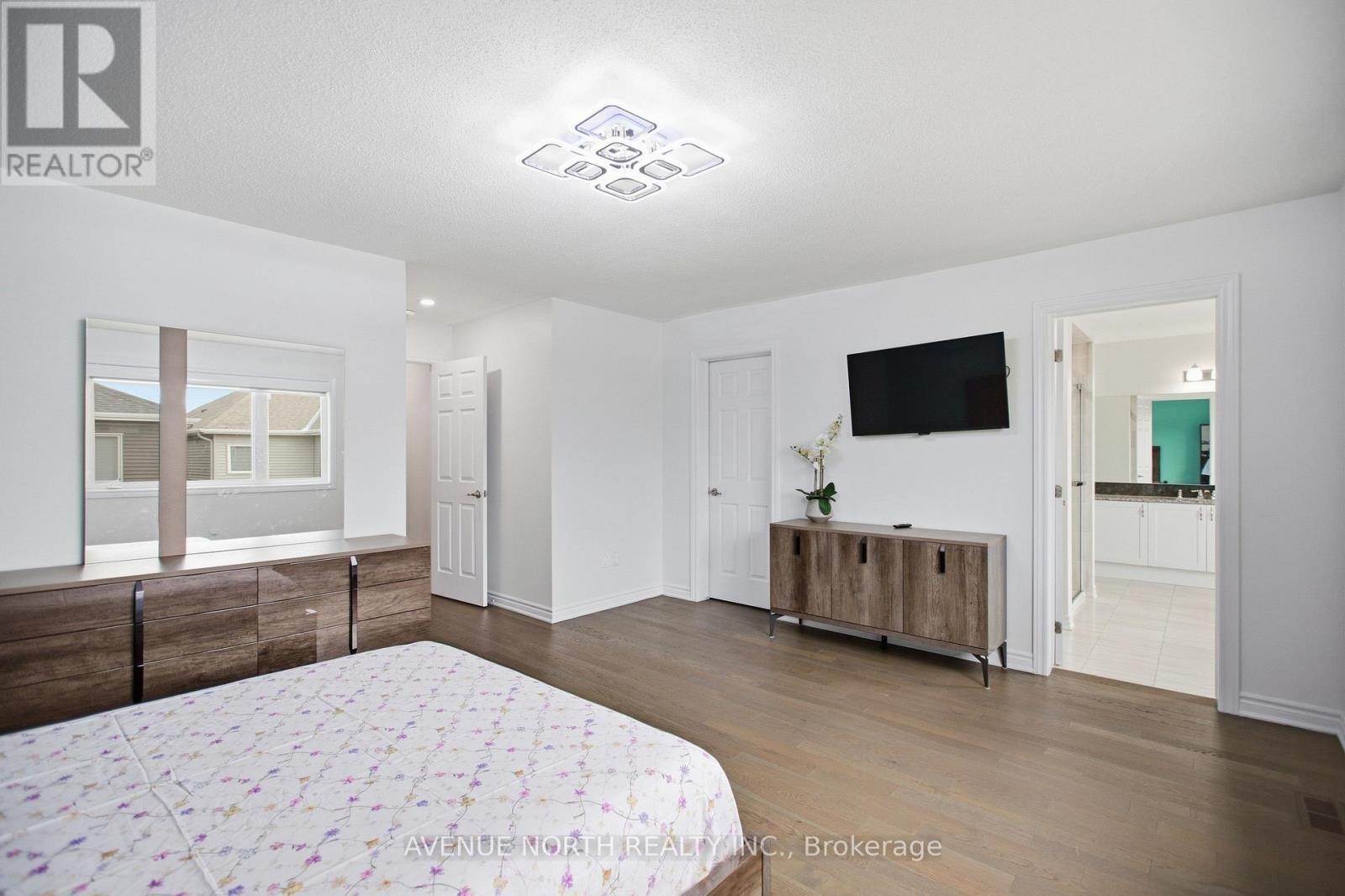 834 Regulus Ridge, Ottawa, ON