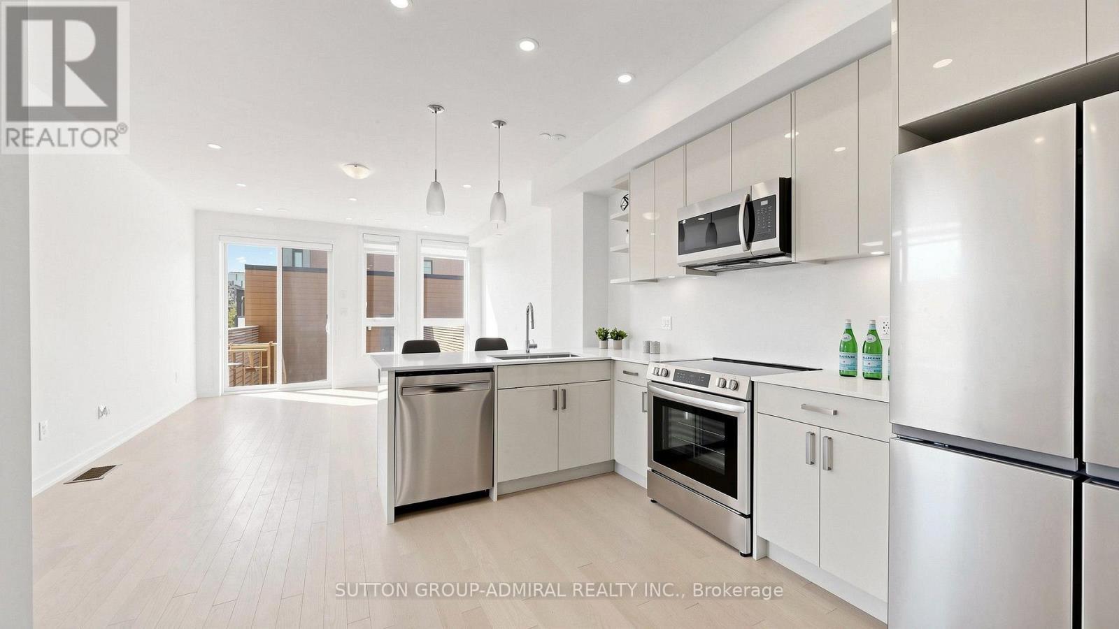 1 - 70 Green Gardens Boulevard, Toronto, ON