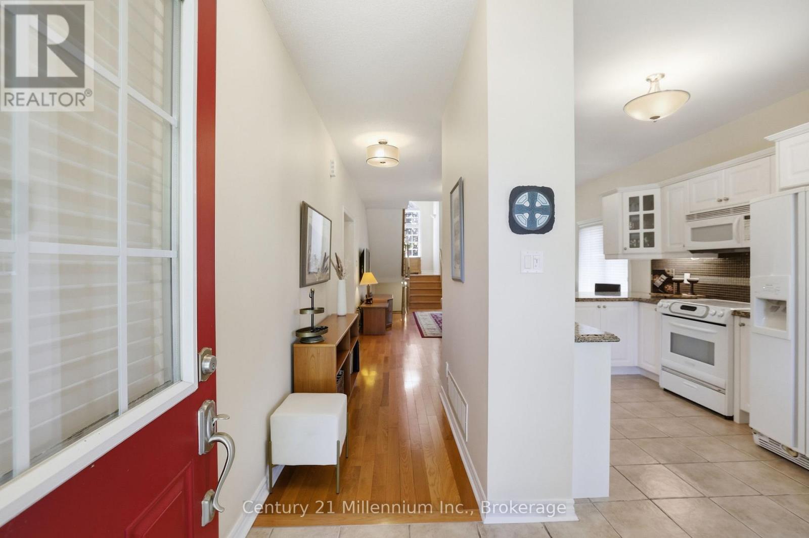 18 Thomas Drive, Collingwood, ON