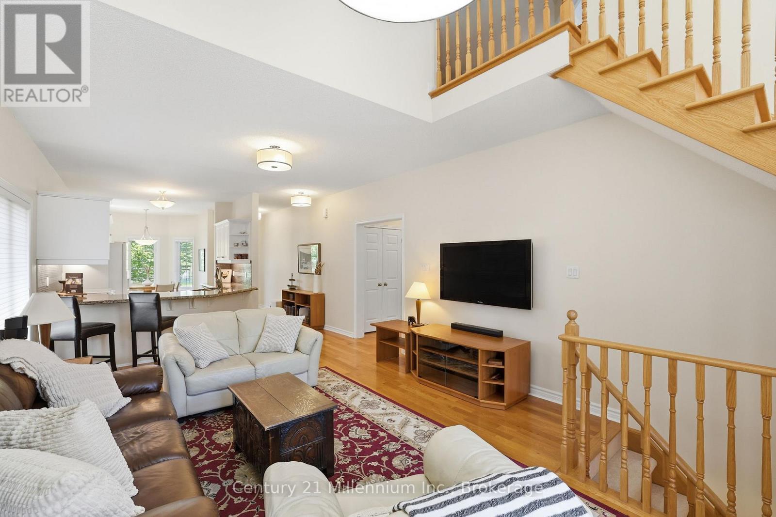 18 Thomas Drive, Collingwood, ON