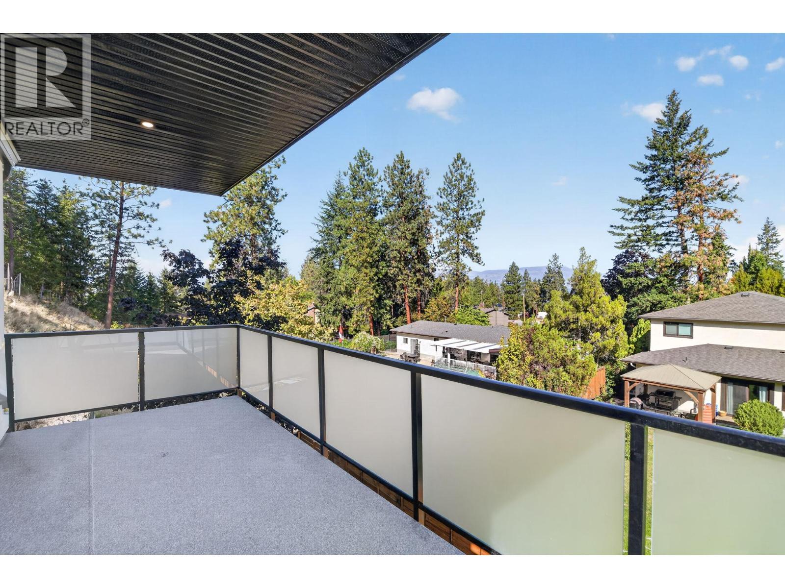 757 Barnaby Road Unit# 3, Kelowna, BC