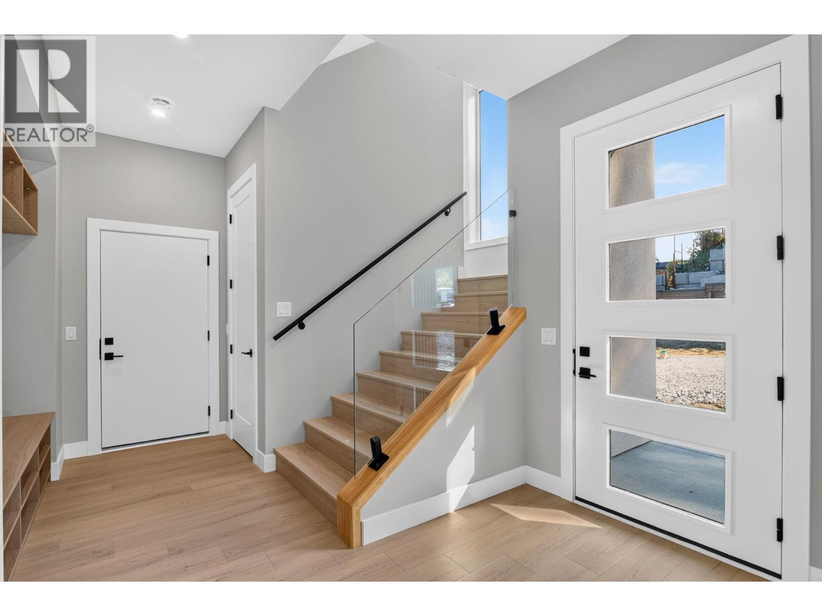 757 Barnaby Road Unit# 3, Kelowna, BC