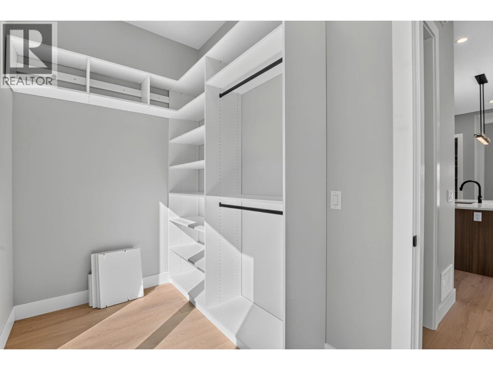 757 Barnaby Road Unit# 3, Kelowna, BC