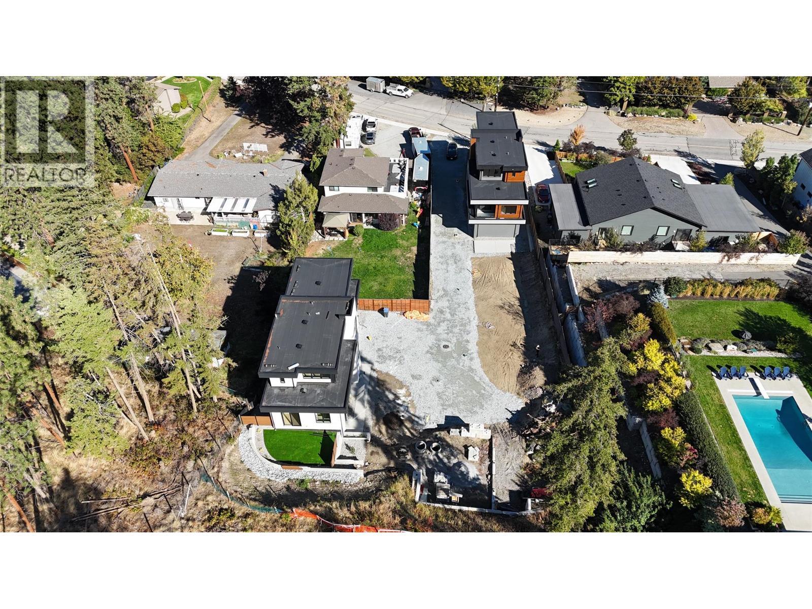 757 Barnaby Road Unit# 3, Kelowna, BC