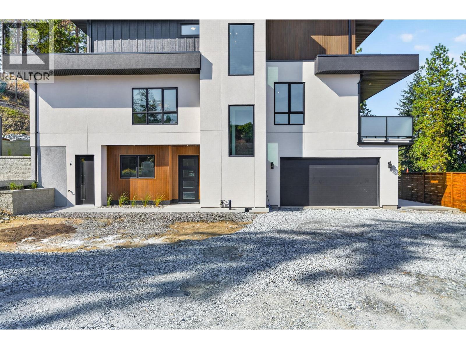 757 Barnaby Road Unit# 3, Kelowna, BC