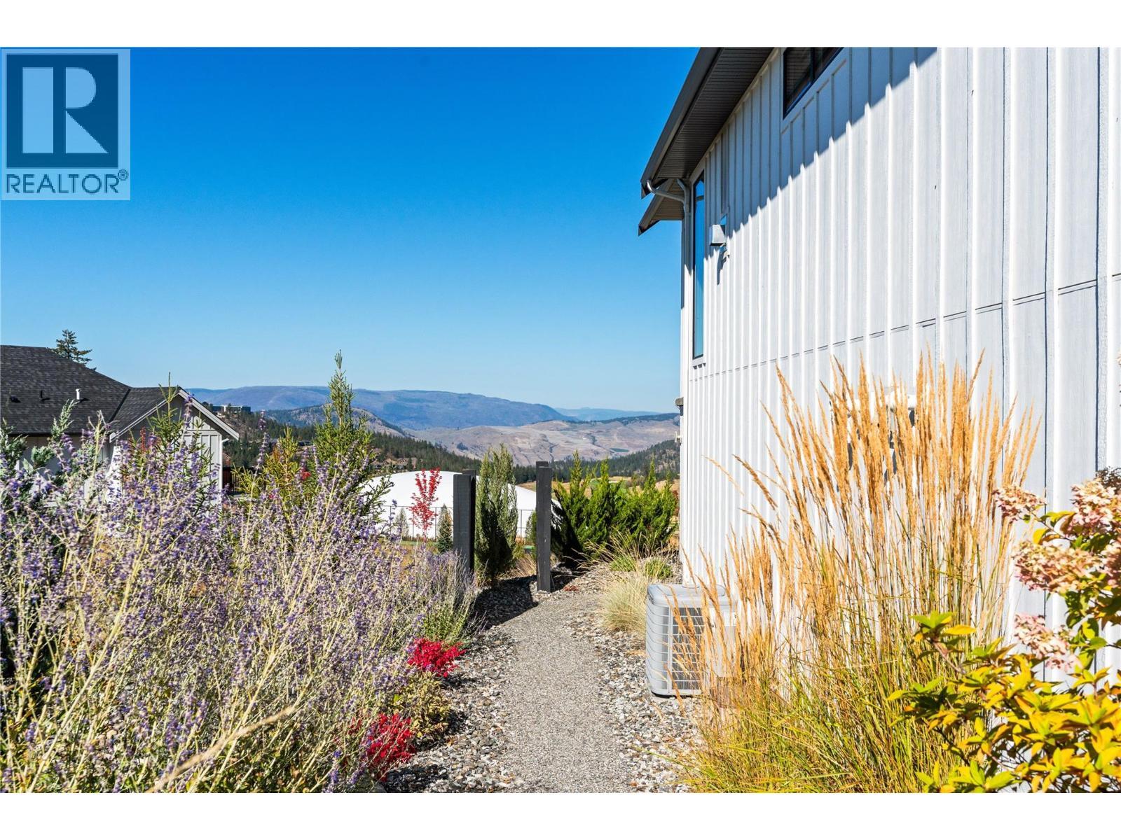 101 Diamond Way, Vernon, BC