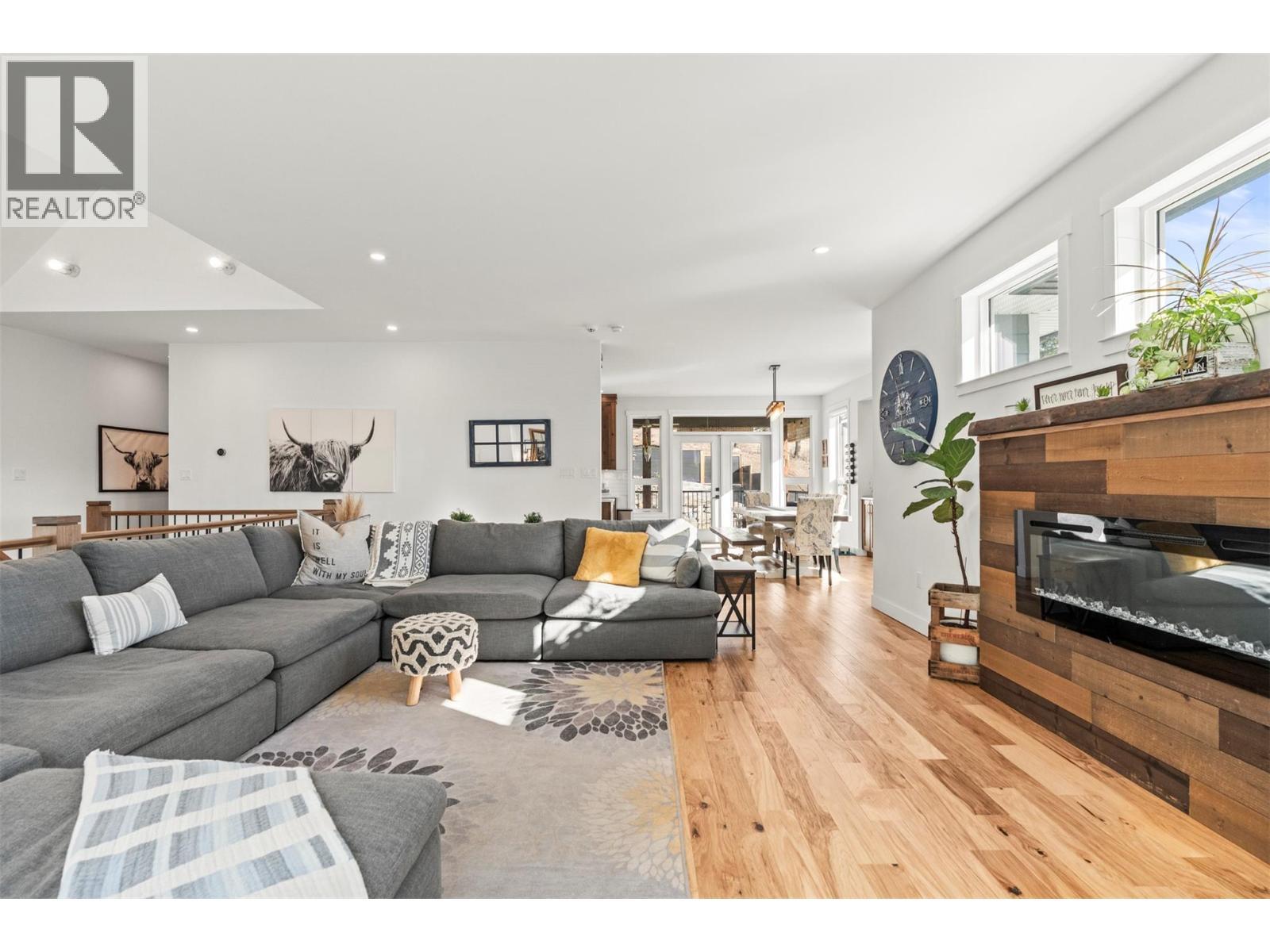 3200 20 Street Ne, Salmon Arm, BC