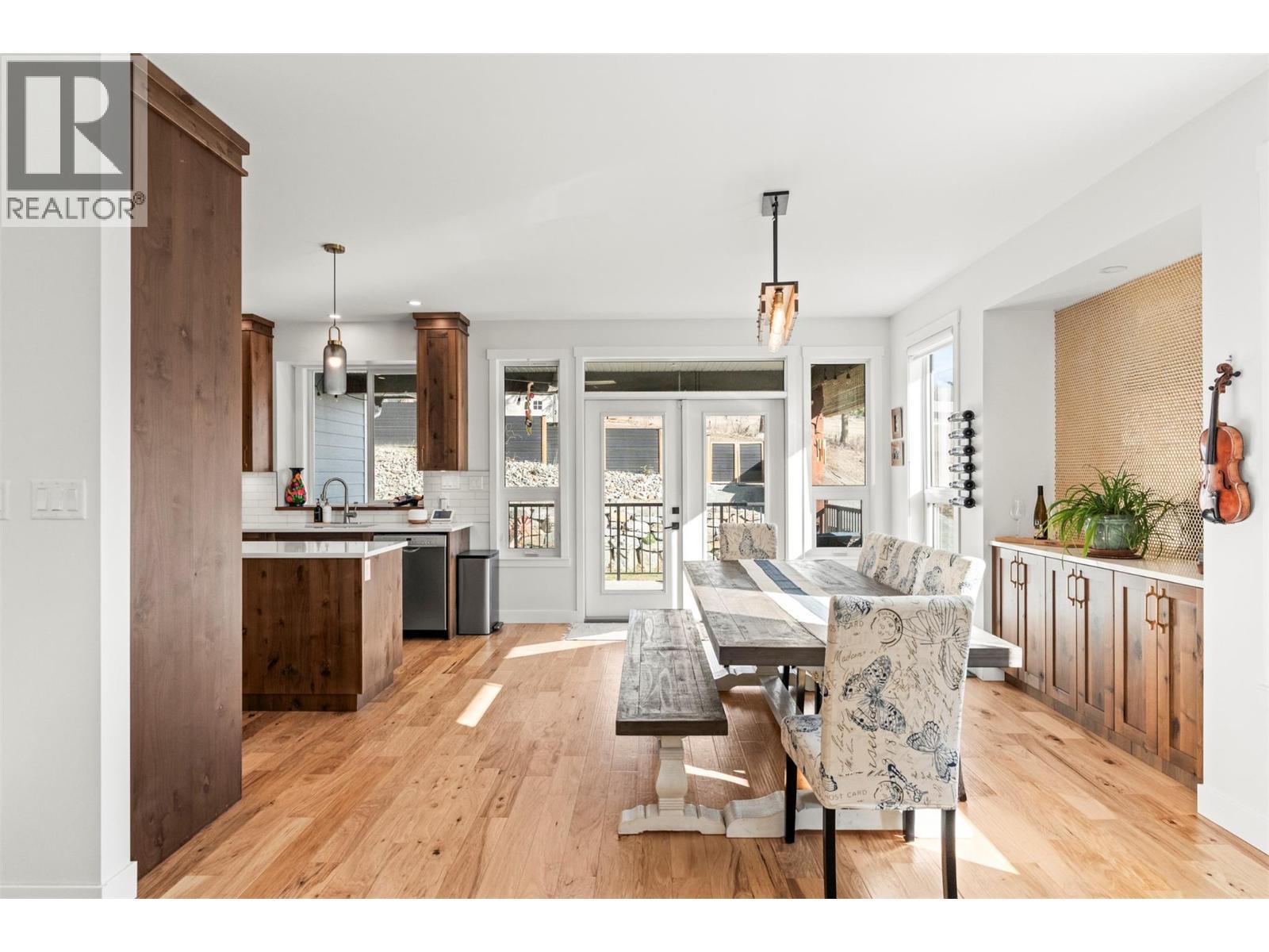3200 20 Street Ne, Salmon Arm, BC