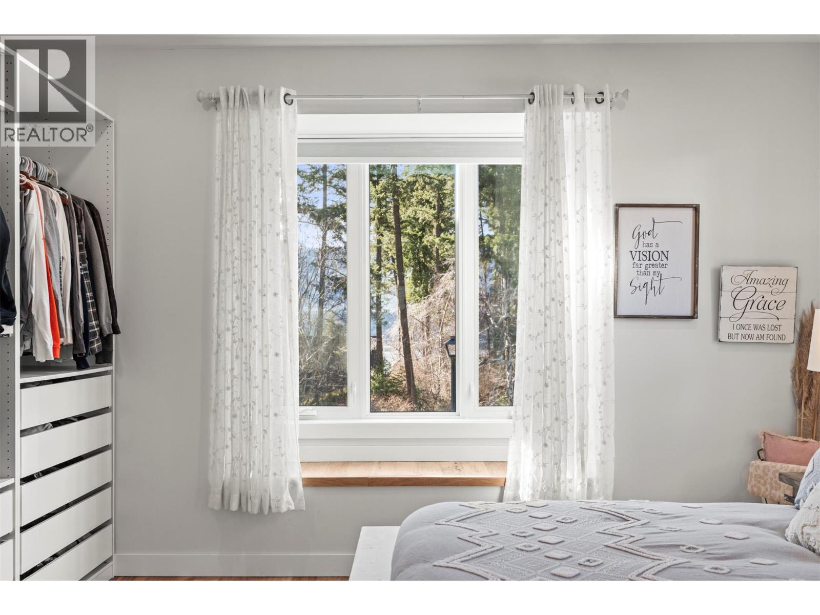 3200 20 Street Ne, Salmon Arm, BC