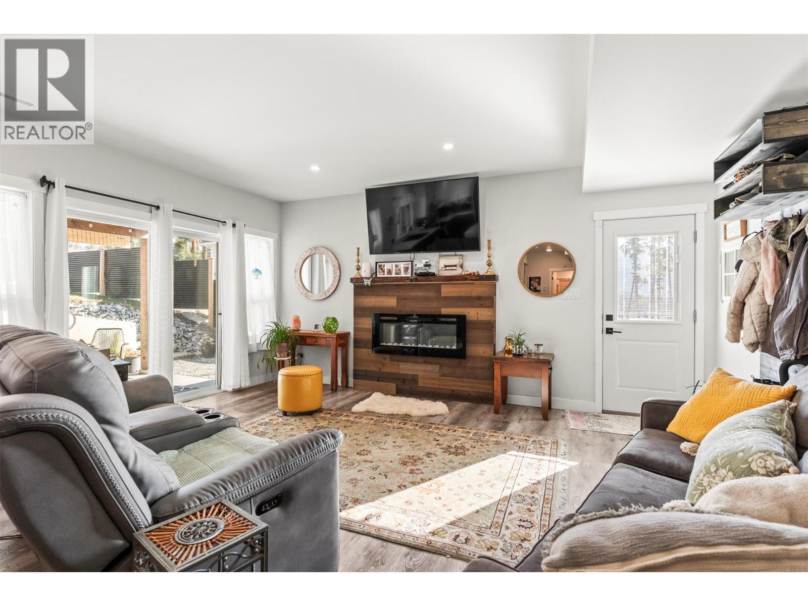 3200 20 Street Ne, Salmon Arm, BC