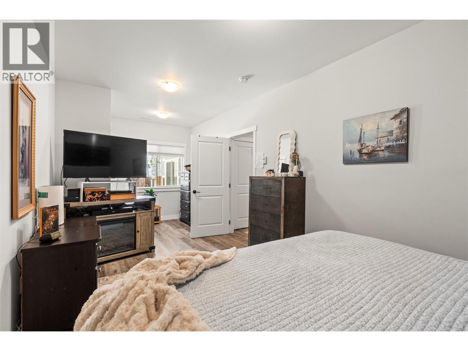 3200 20 Street Ne, Salmon Arm, BC