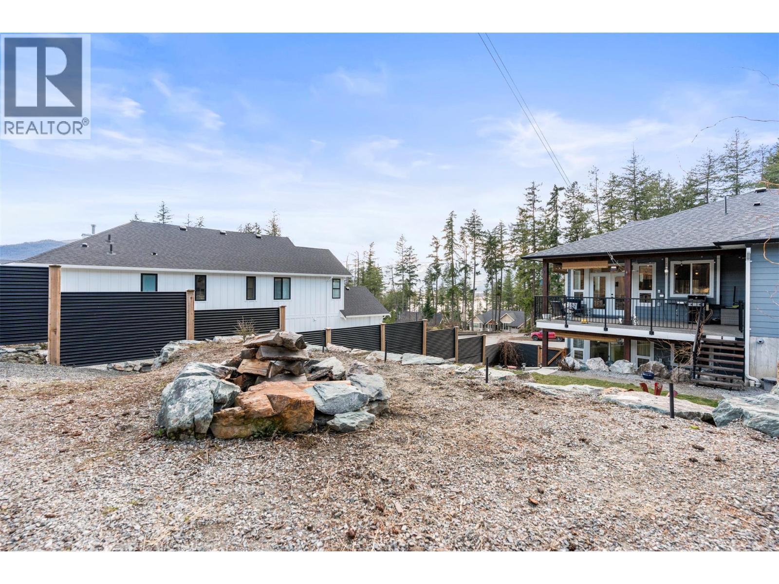 3200 20 Street Ne, Salmon Arm, BC