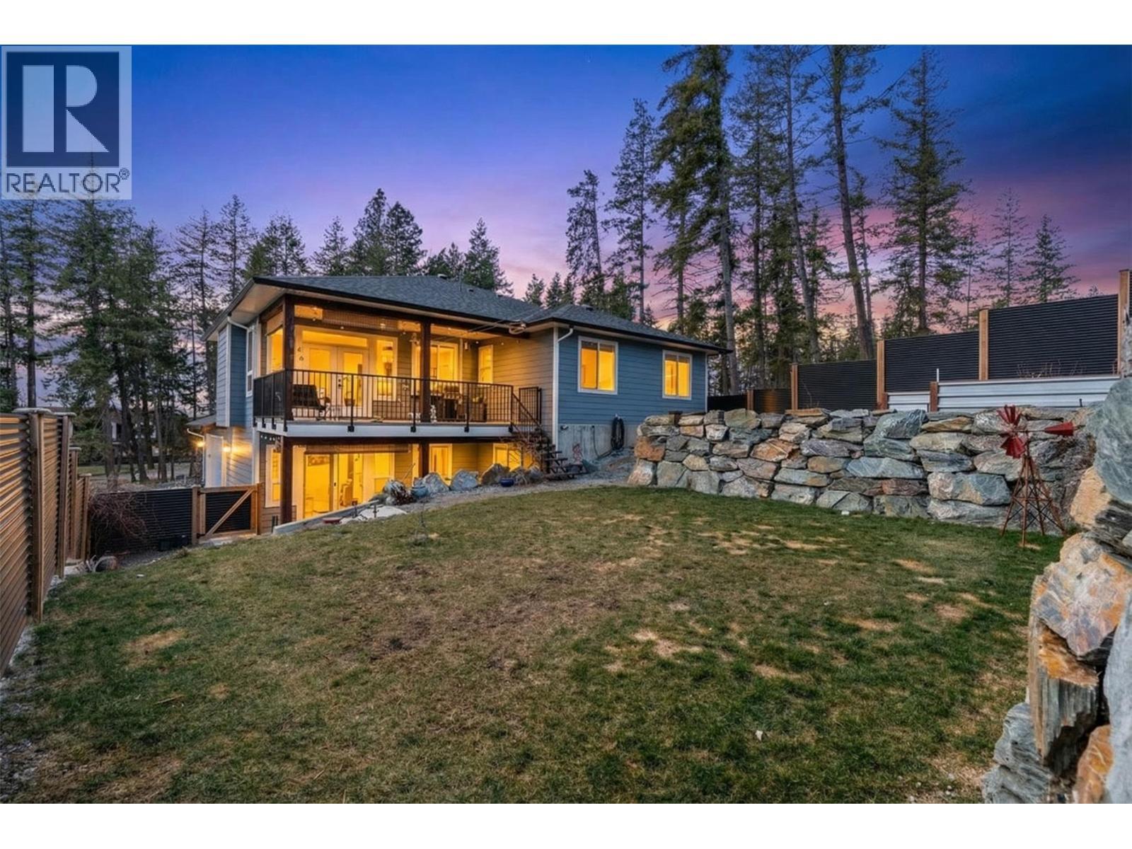 3200 20 Street Ne, Salmon Arm, BC