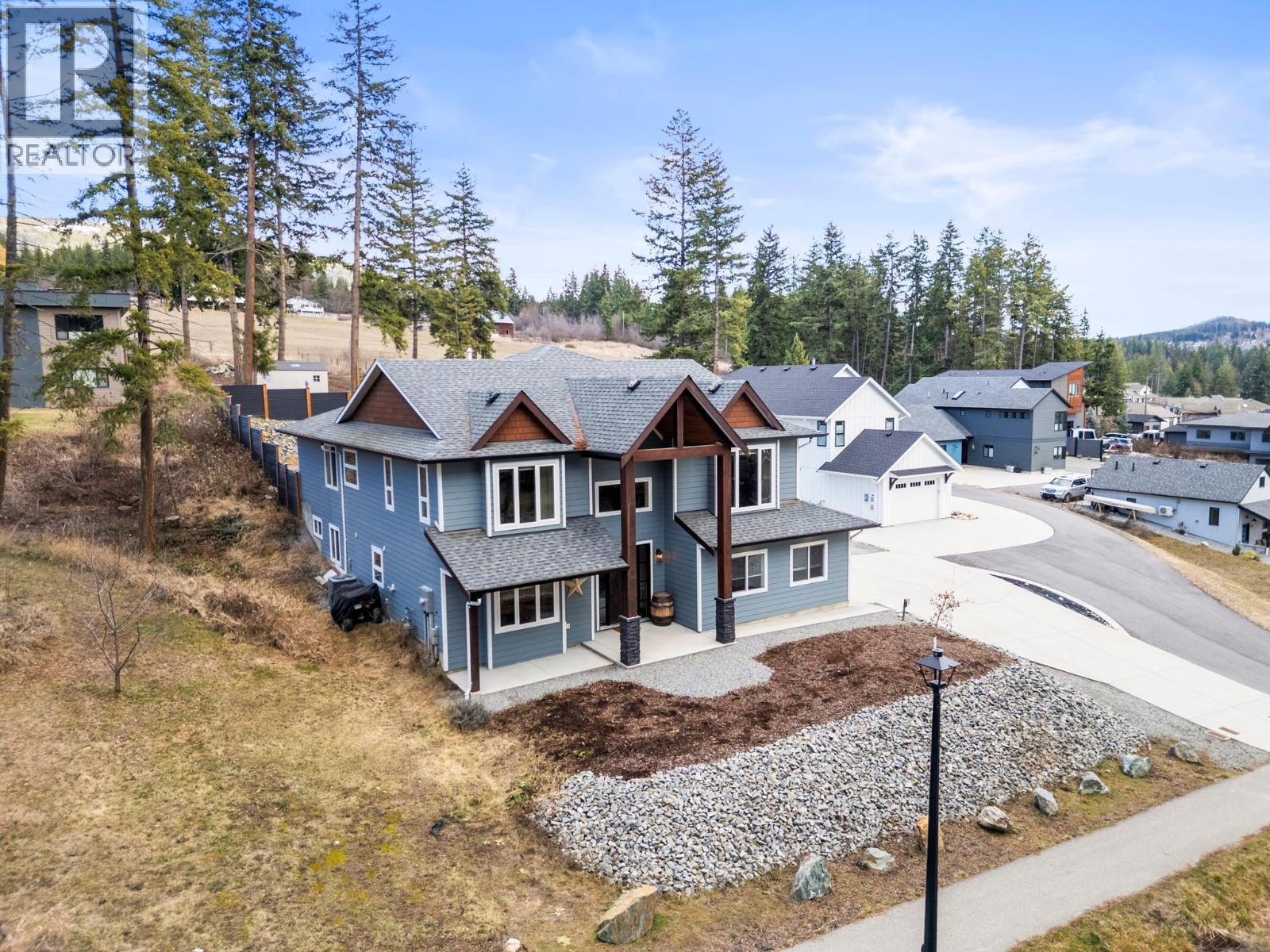 3200 20 Street Ne, Salmon Arm, BC