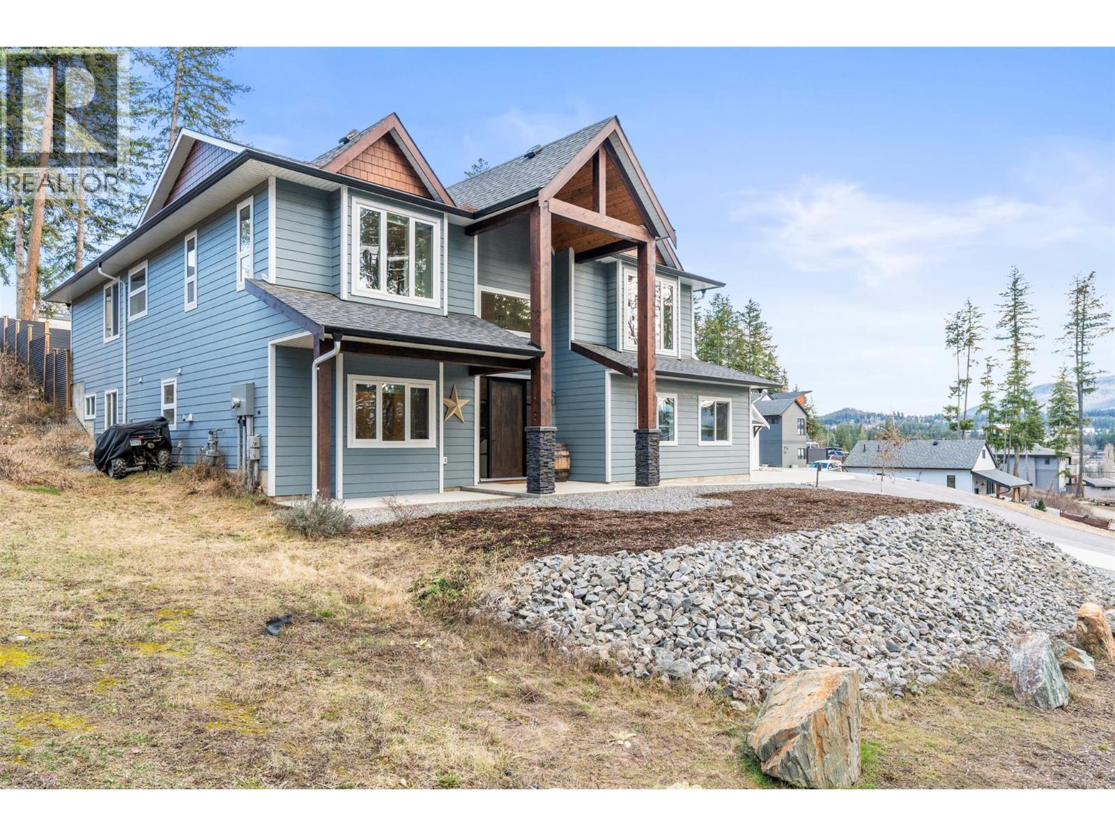 3200 20 Street Ne, Salmon Arm, BC