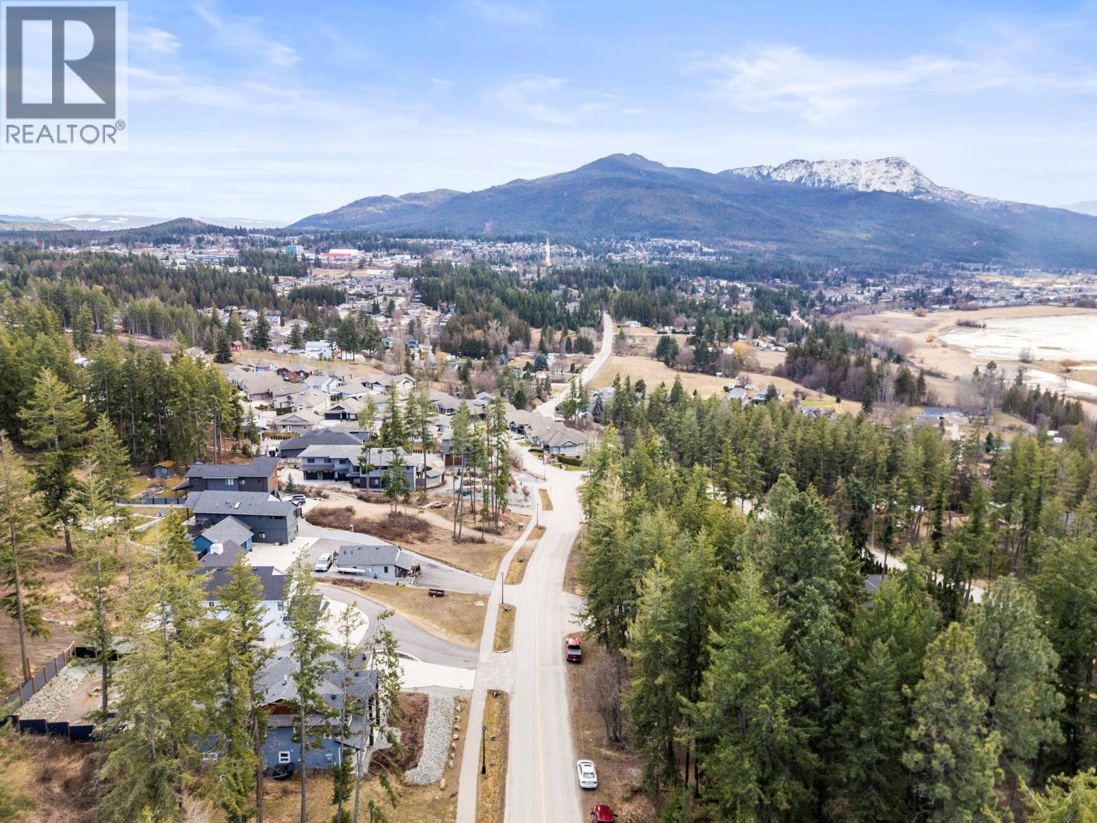 3200 20 Street Ne, Salmon Arm, BC