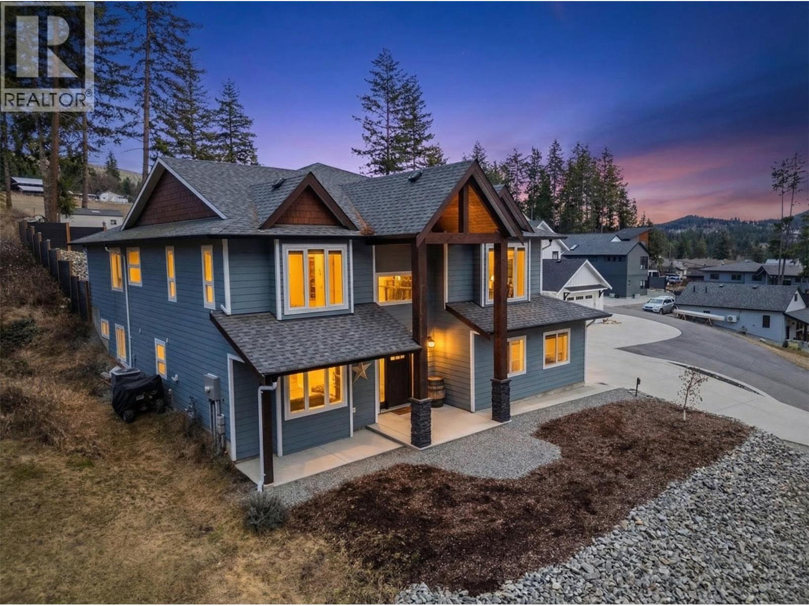 3200 20 Street Ne, Salmon Arm, BC