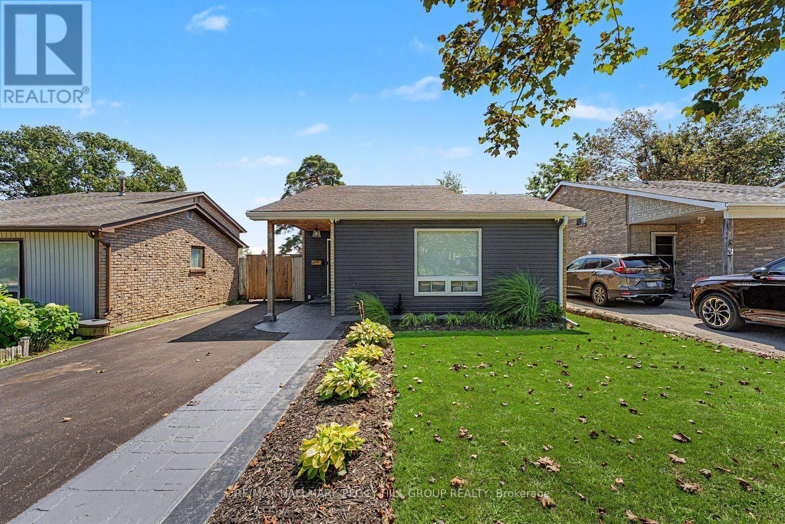 29 Shelley Lane, Barrie, ON