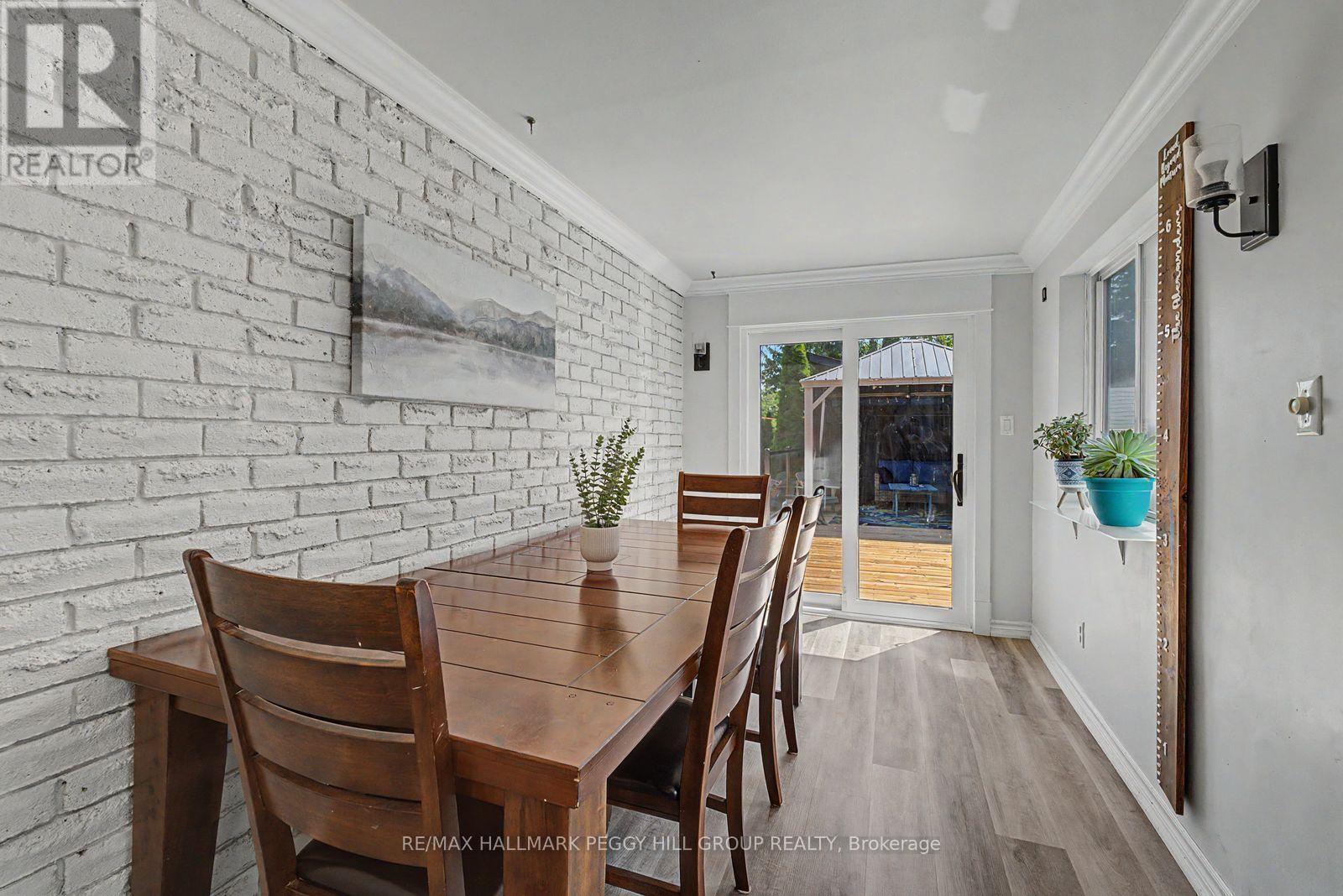 29 Shelley Lane, Barrie, ON