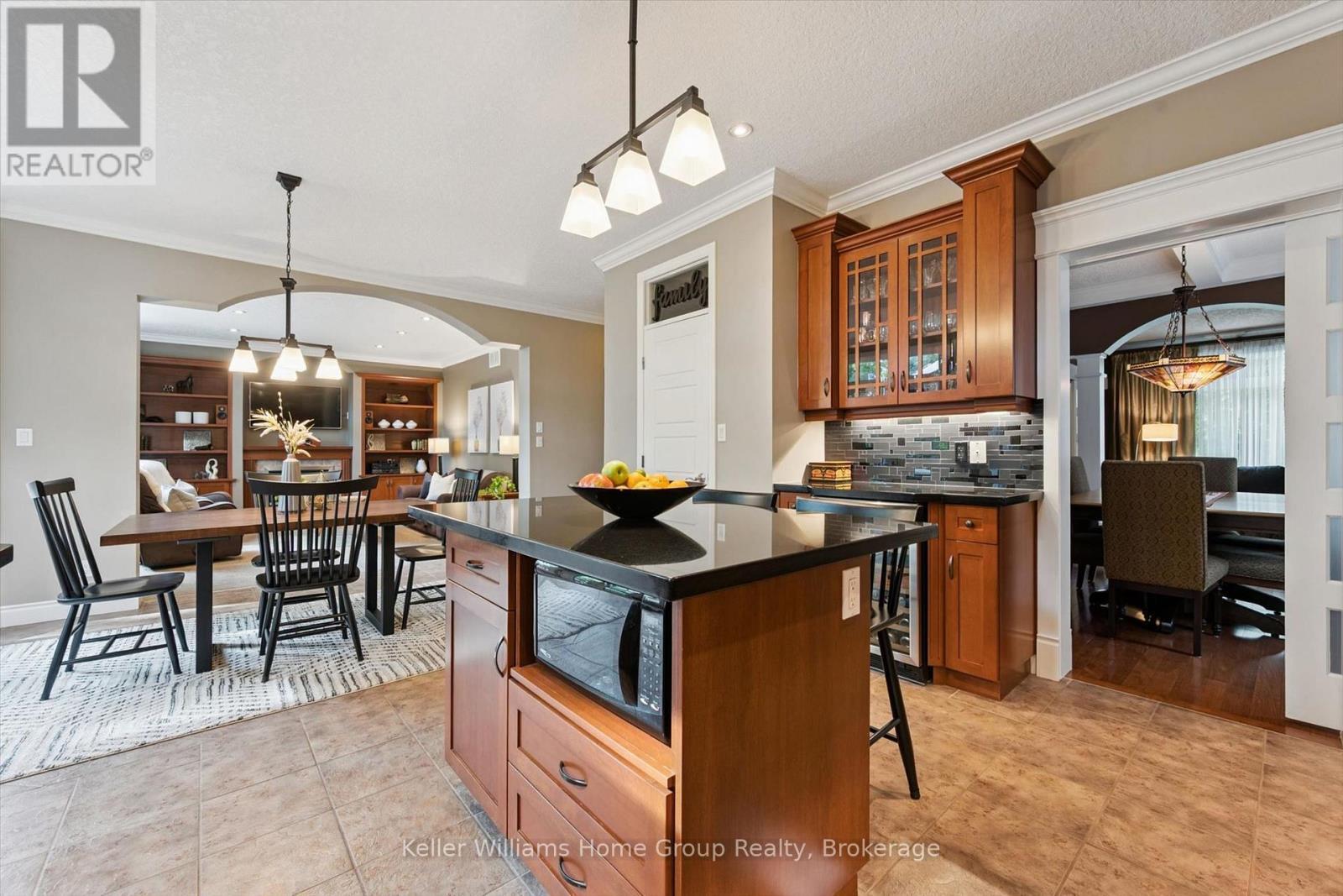 653 Panchara Place, Waterloo, ON