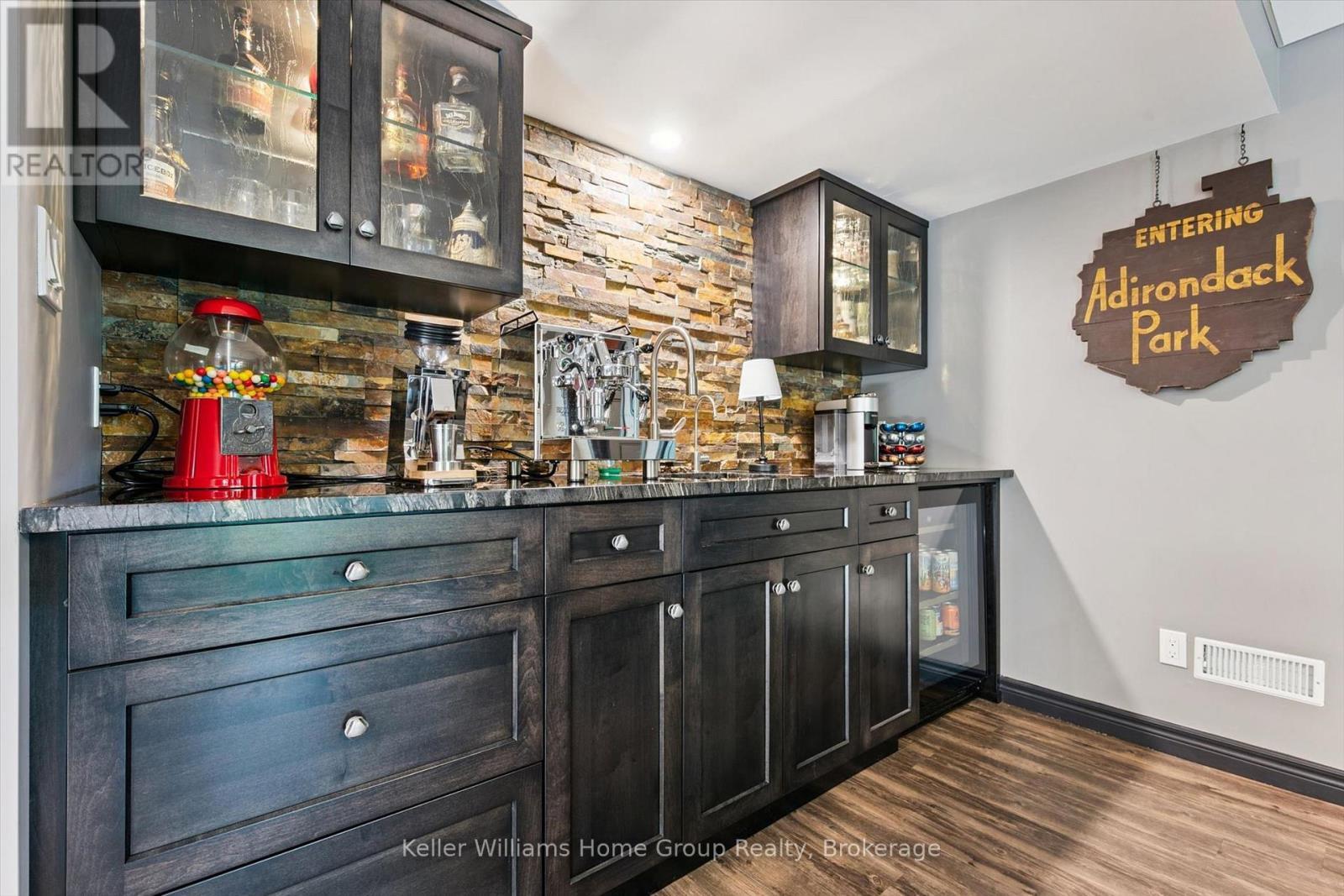 653 Panchara Place, Waterloo, ON