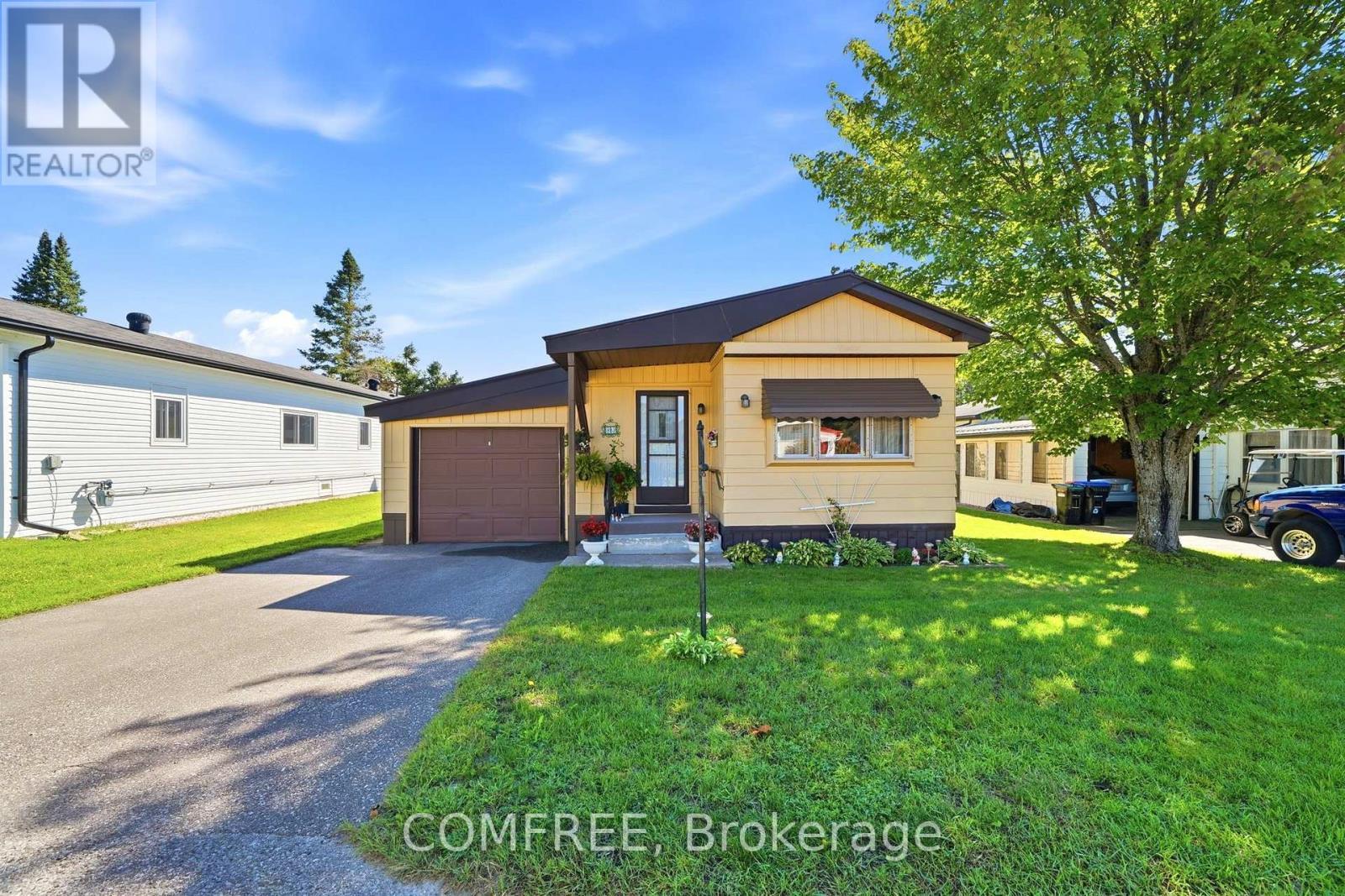 83 Cameron Drive, Oro-Medonte (Hawkestone), ON