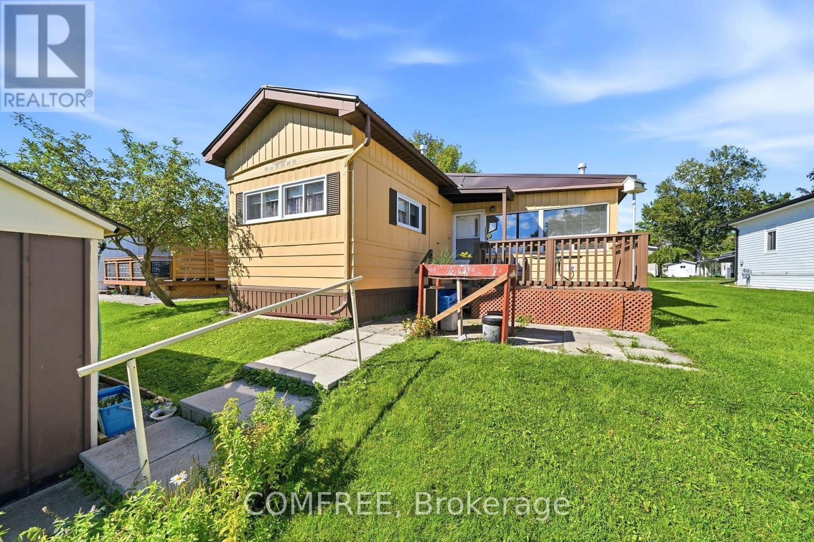 83 Cameron Drive, Oro-Medonte (Hawkestone), ON