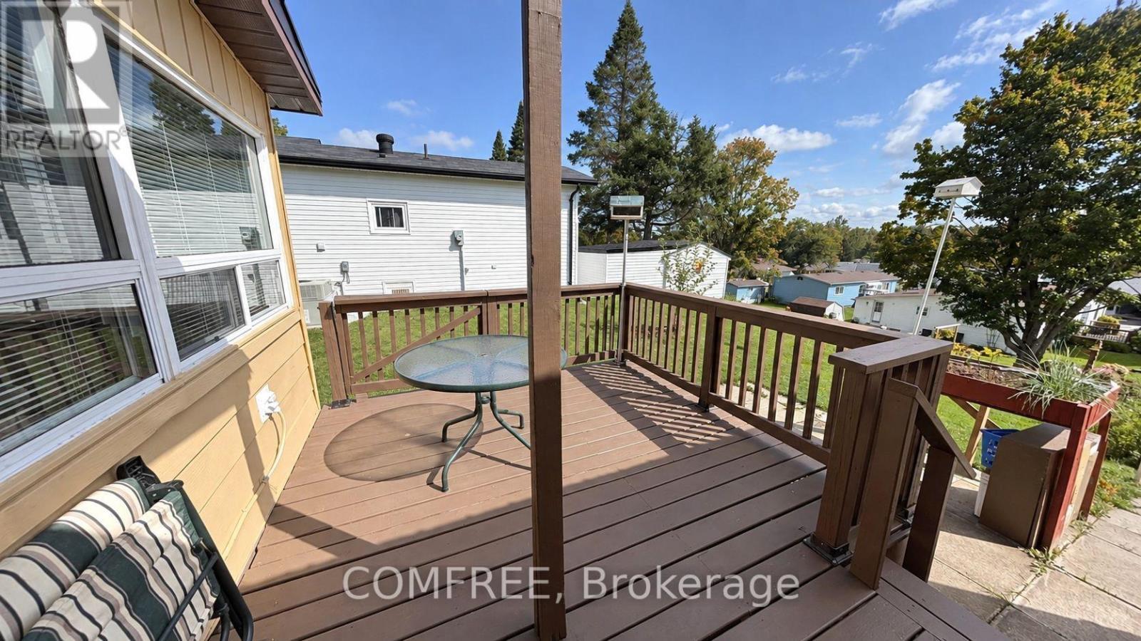 83 Cameron Drive, Oro-Medonte (Hawkestone), ON