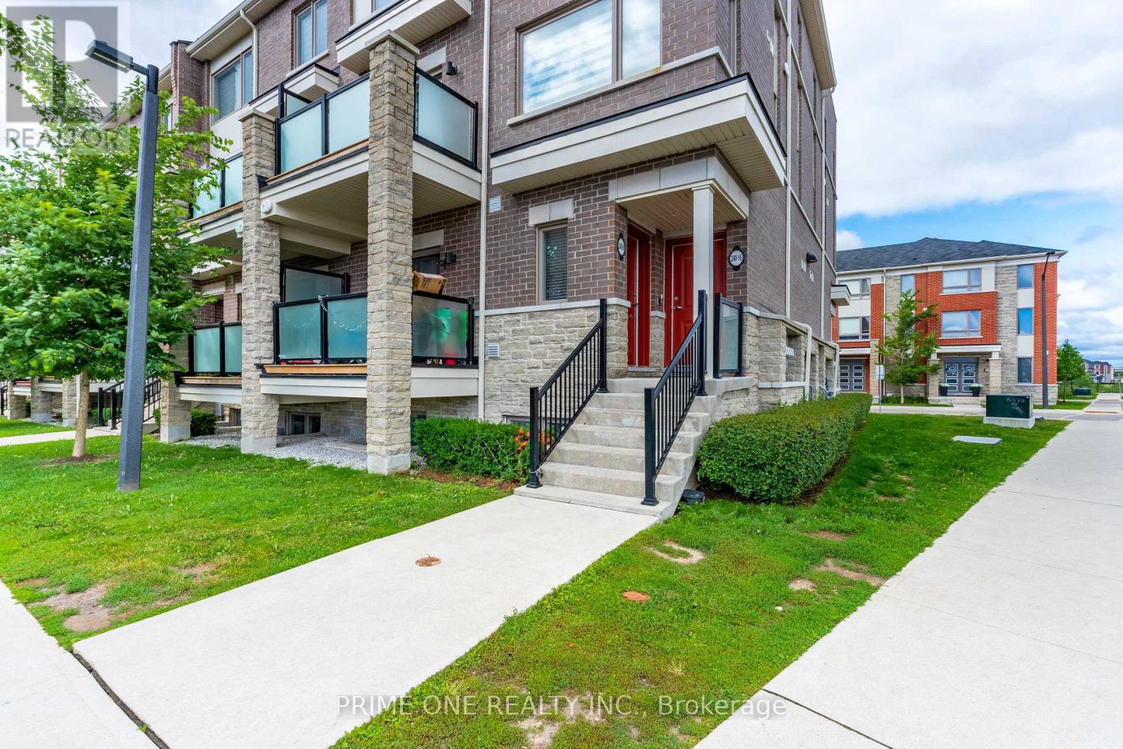 16 - 240 Lagerfeld Drive, Brampton, ON