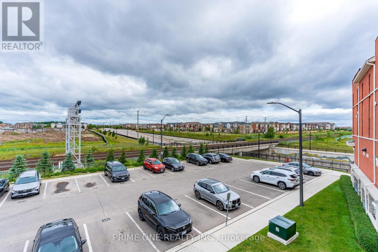 16 - 240 Lagerfeld Drive, Brampton, ON