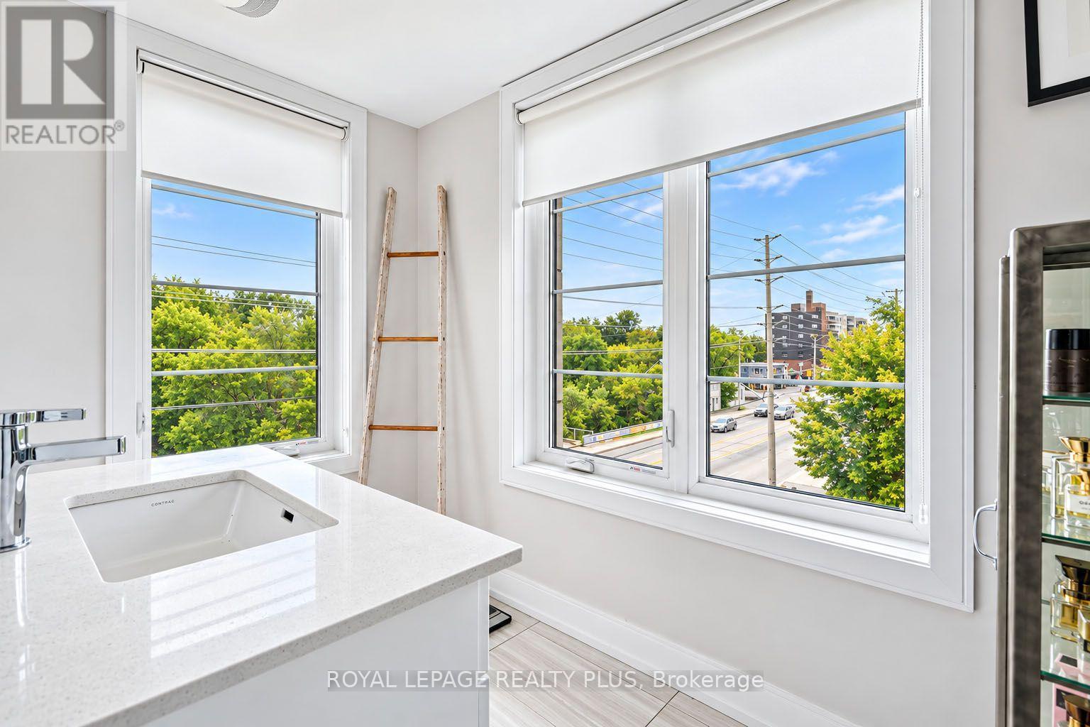 560 Rapids Lane, Mississauga, ON