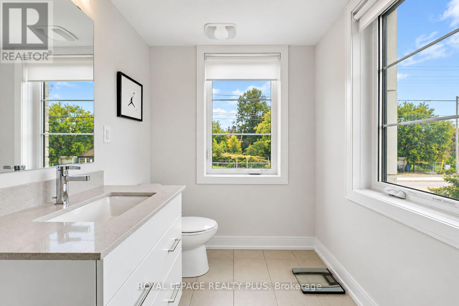 560 Rapids Lane, Mississauga, ON