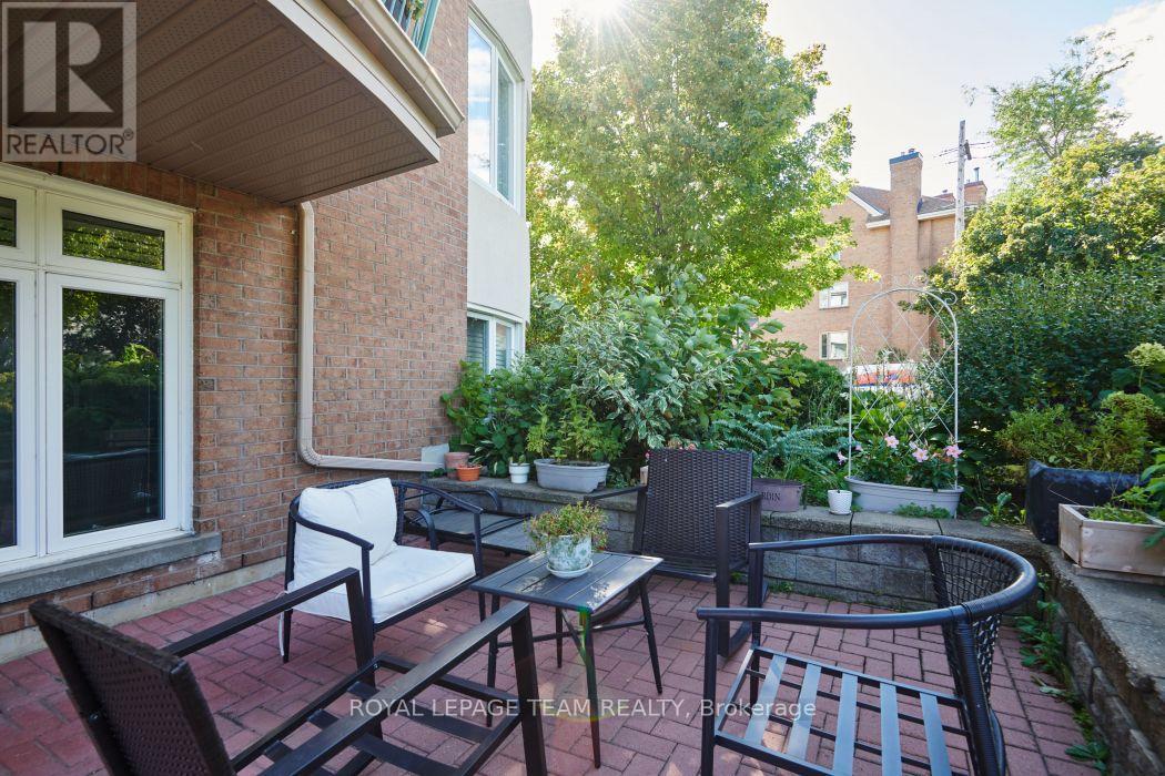 101C - 997 North River Road, Ottawa, ON