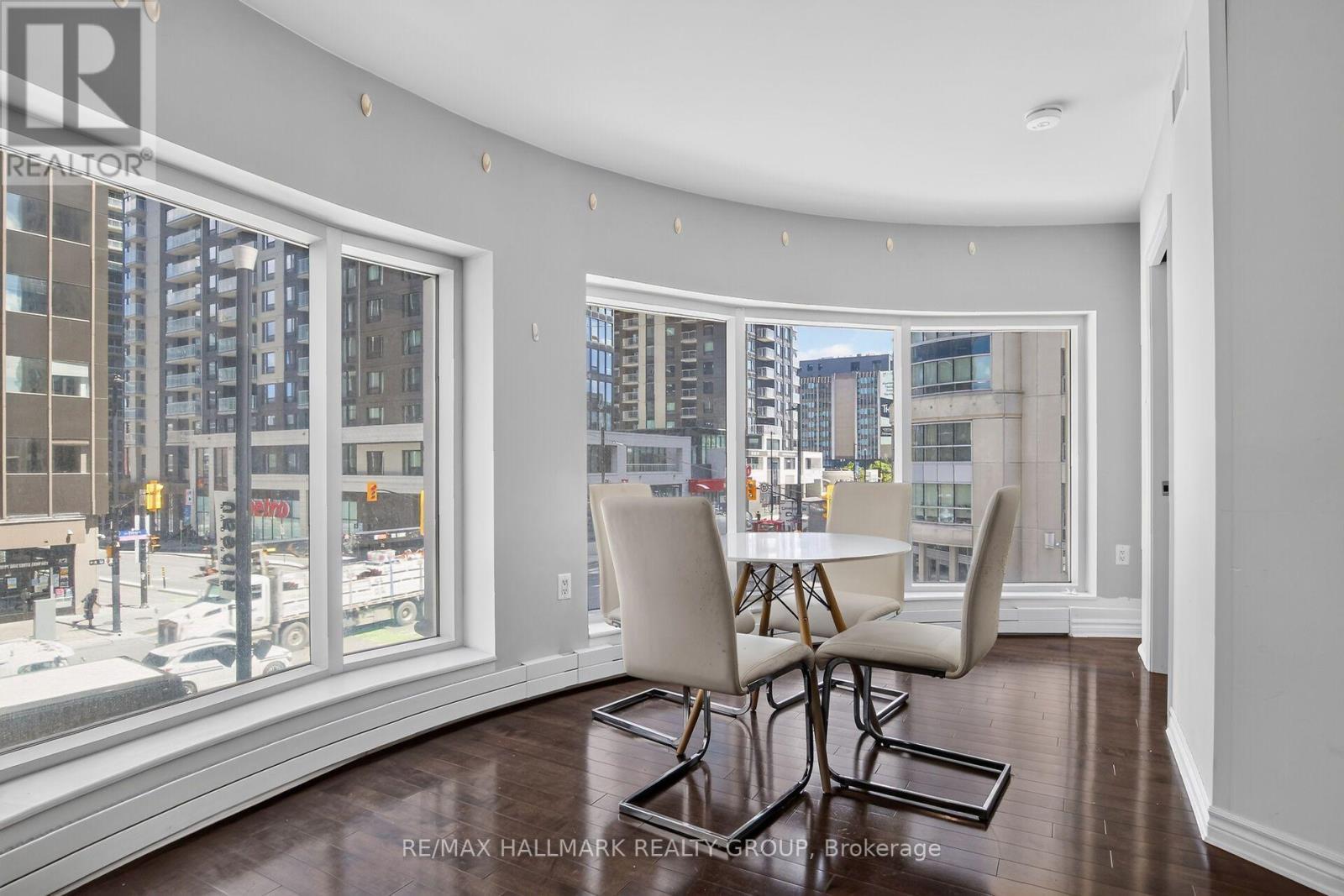 203 - 234 Rideau Street, Ottawa, ON