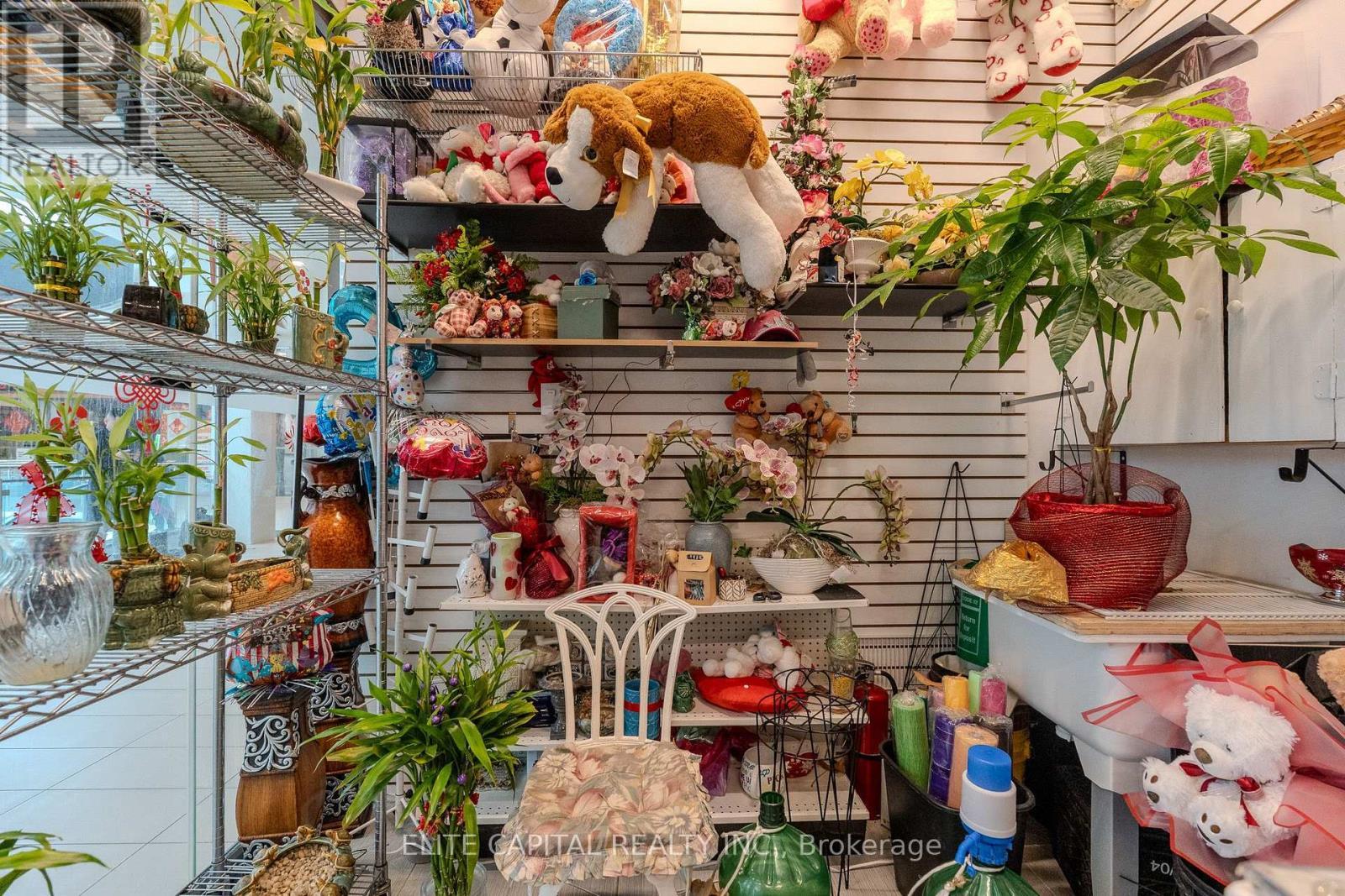 2E11 & 12 - 9390 Woodbine Avenue, Markham, ON