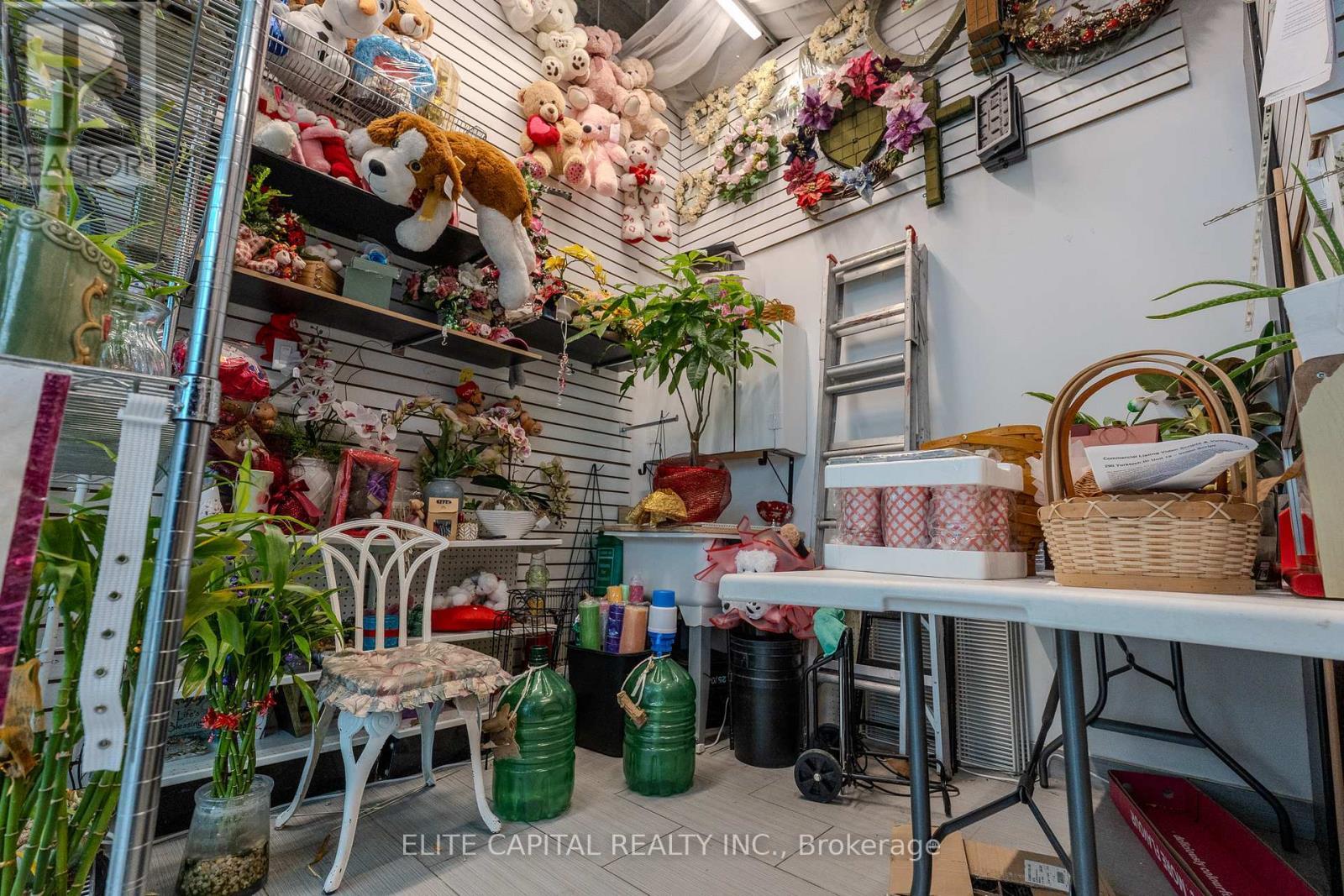 2E11 & 12 - 9390 Woodbine Avenue, Markham, ON