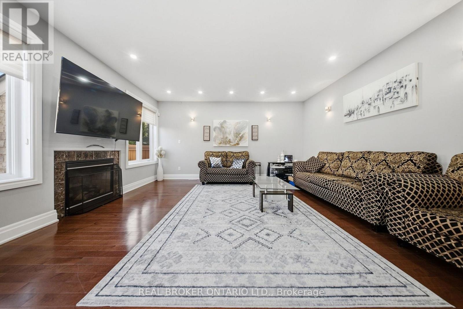 1078 Mcneil Drive, Milton, ON