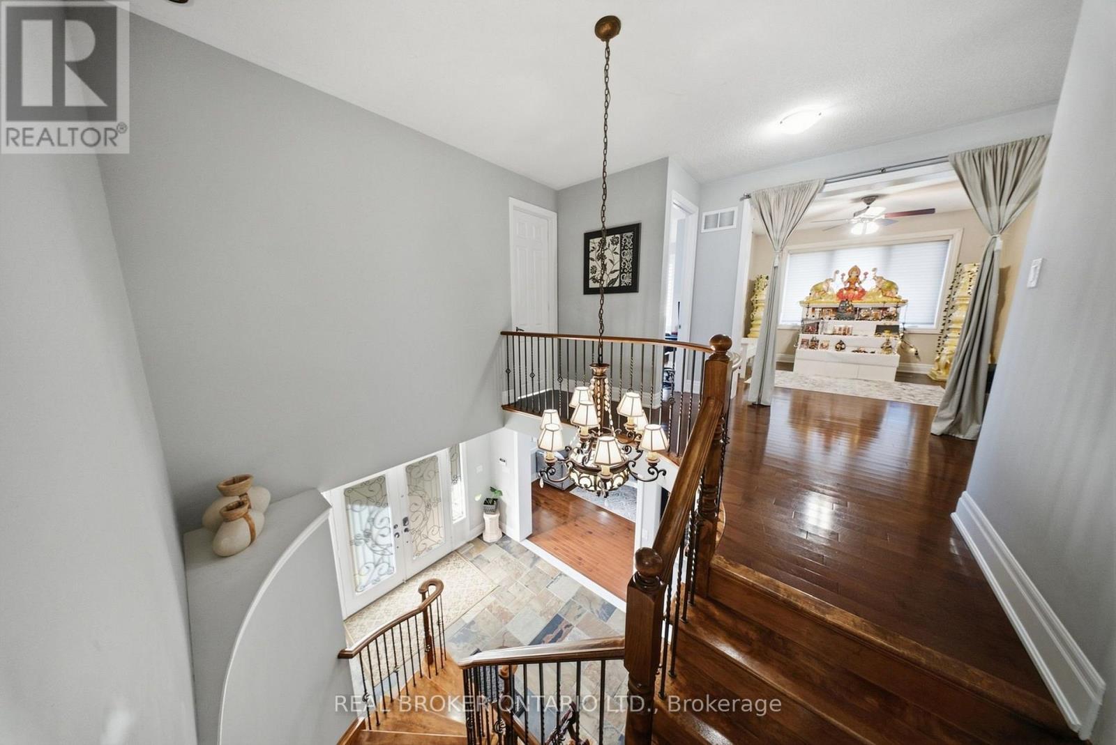 1078 Mcneil Drive, Milton, ON