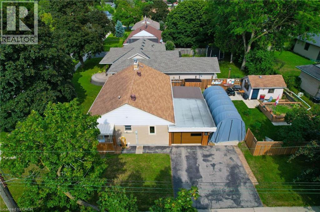21 Oakwood Avenue, Kitchener, ON