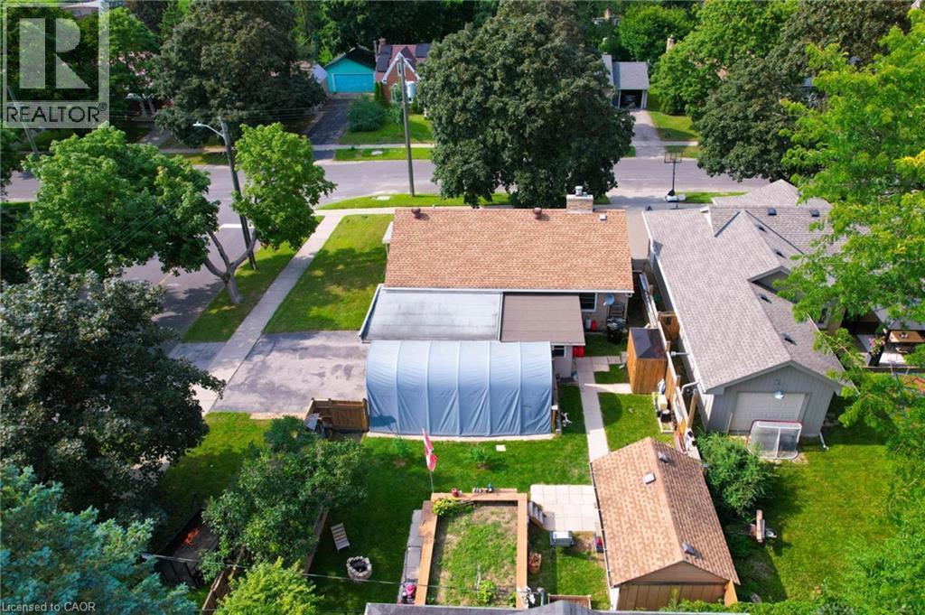 21 Oakwood Avenue, Kitchener, ON