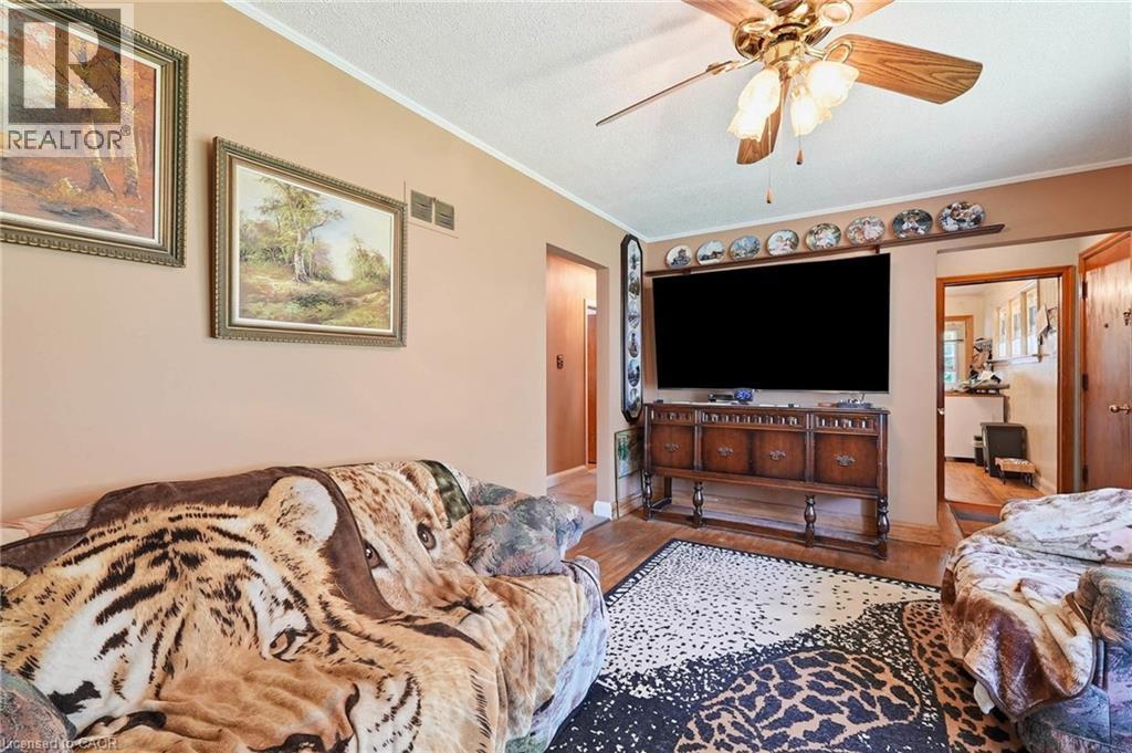 21 Oakwood Avenue, Kitchener, ON