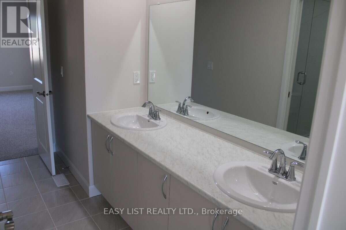 298 Mullighan Gardens, Peterborough, ON