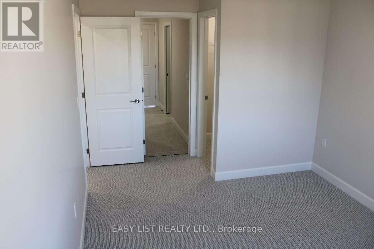 298 Mullighan Gardens, Peterborough, ON