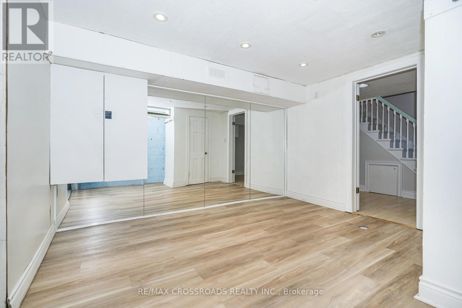 Lower Level - 19 Strathgowan Crescent, Toronto, ON