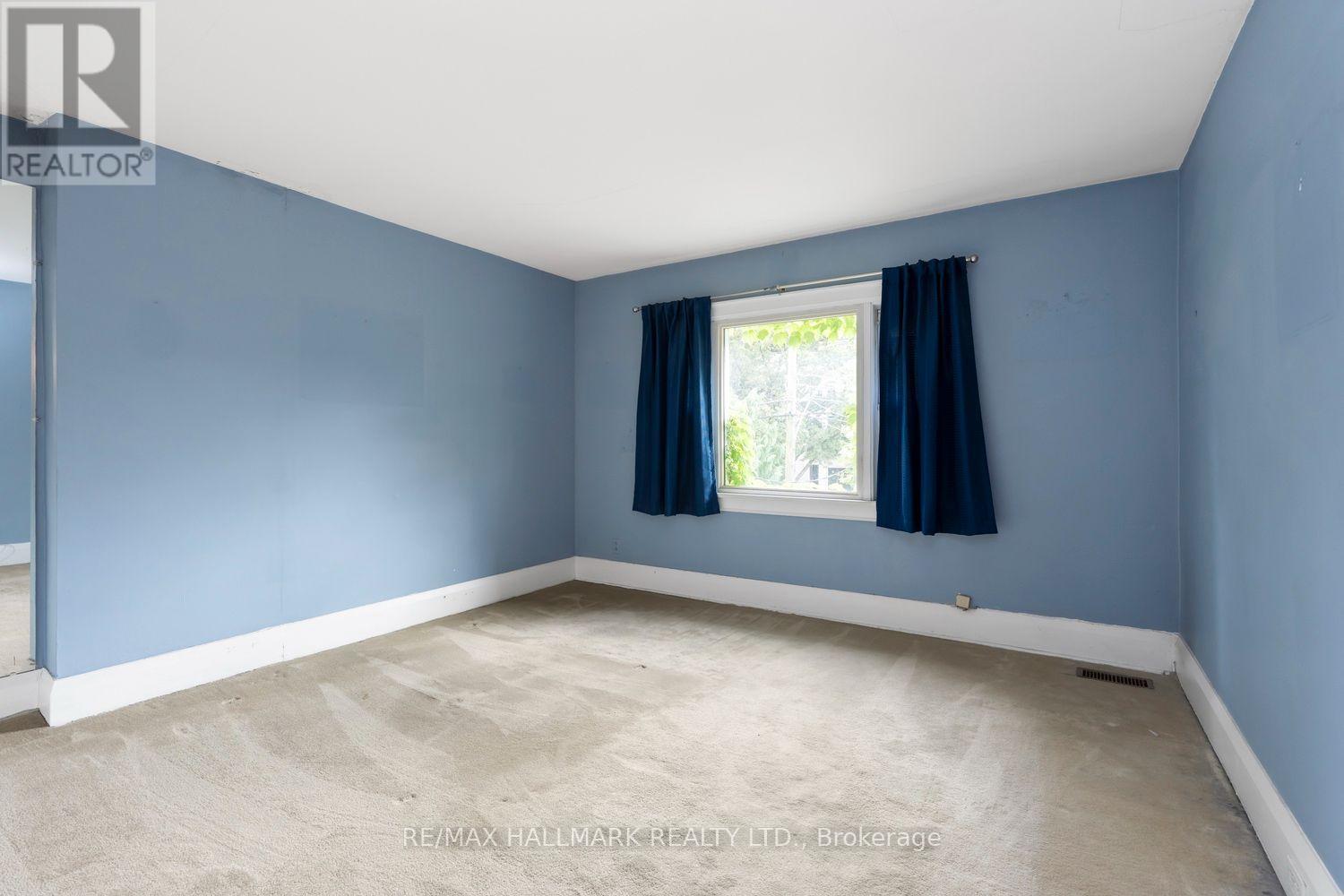 48 Chatsworth Drive, Toronto, ON