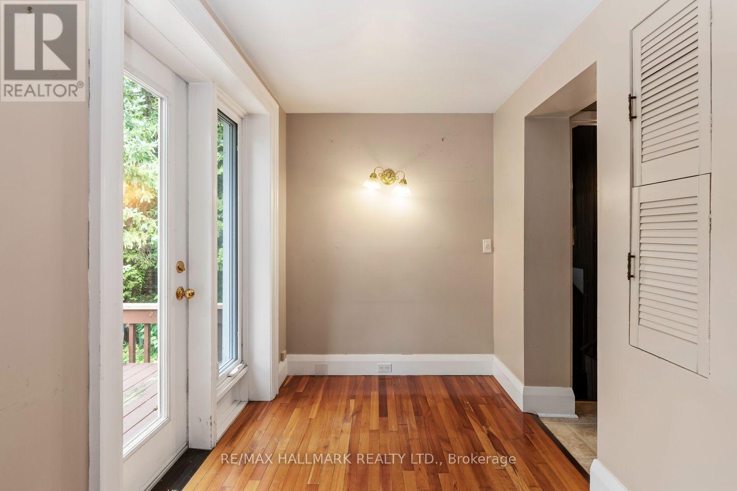 48 Chatsworth Drive, Toronto, ON