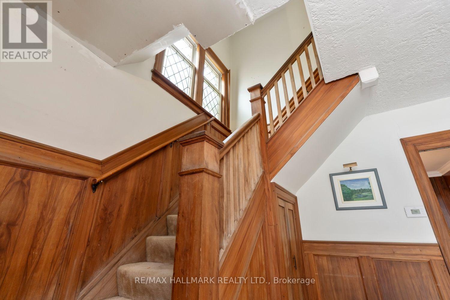 48 Chatsworth Drive, Toronto, ON